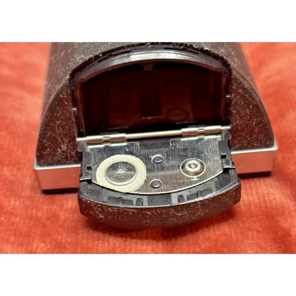 VIZIO‎ VR3P Remote Control - Picture 3 of 4